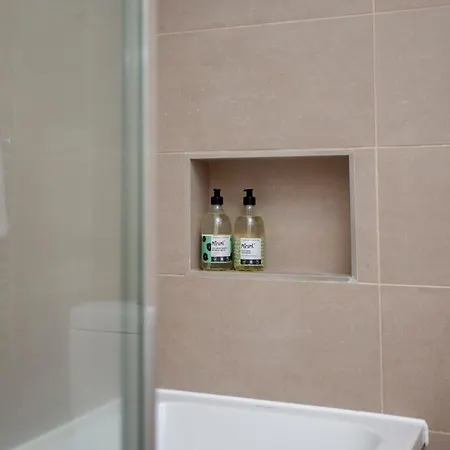 Higgihaus Cabot Mews #41 Prime Location Apartament *