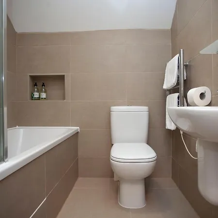 Higgihaus Cabot Mews #41 Prime Location דירה בריסטול