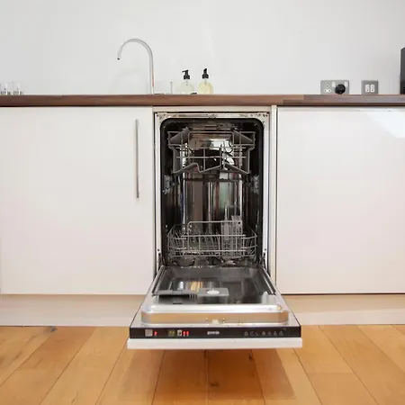 Higgihaus Cabot Mews #41 Prime Location