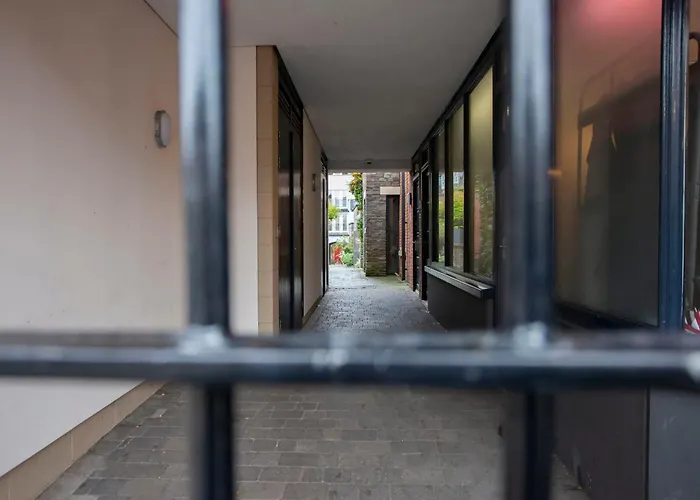 Higgihaus Cabot Mews #41 Prime Location Apartment